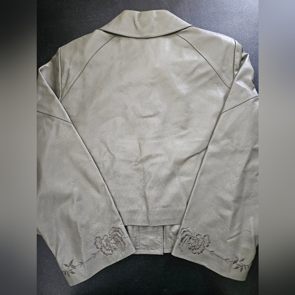 NWOT - Leather Anne Klein Green Soft & Supple Jacket - Size XL - Picture 11 of 12